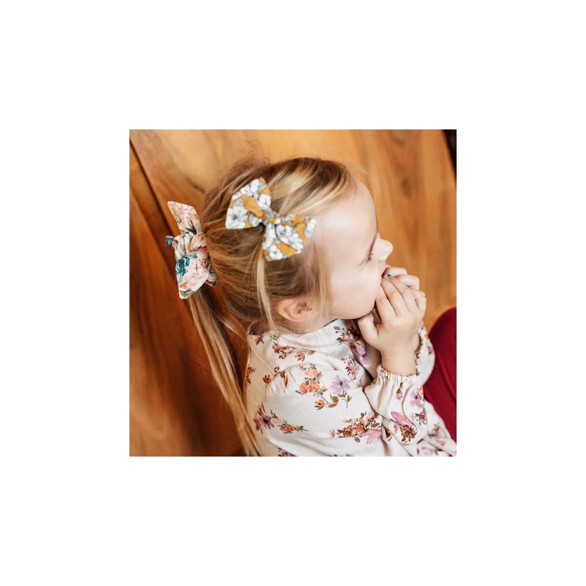 Flower hair scrunchies - ULKA